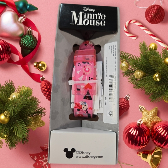 Disney Minnie Mouse Flashing LCD Watch - Picture 3 of 4